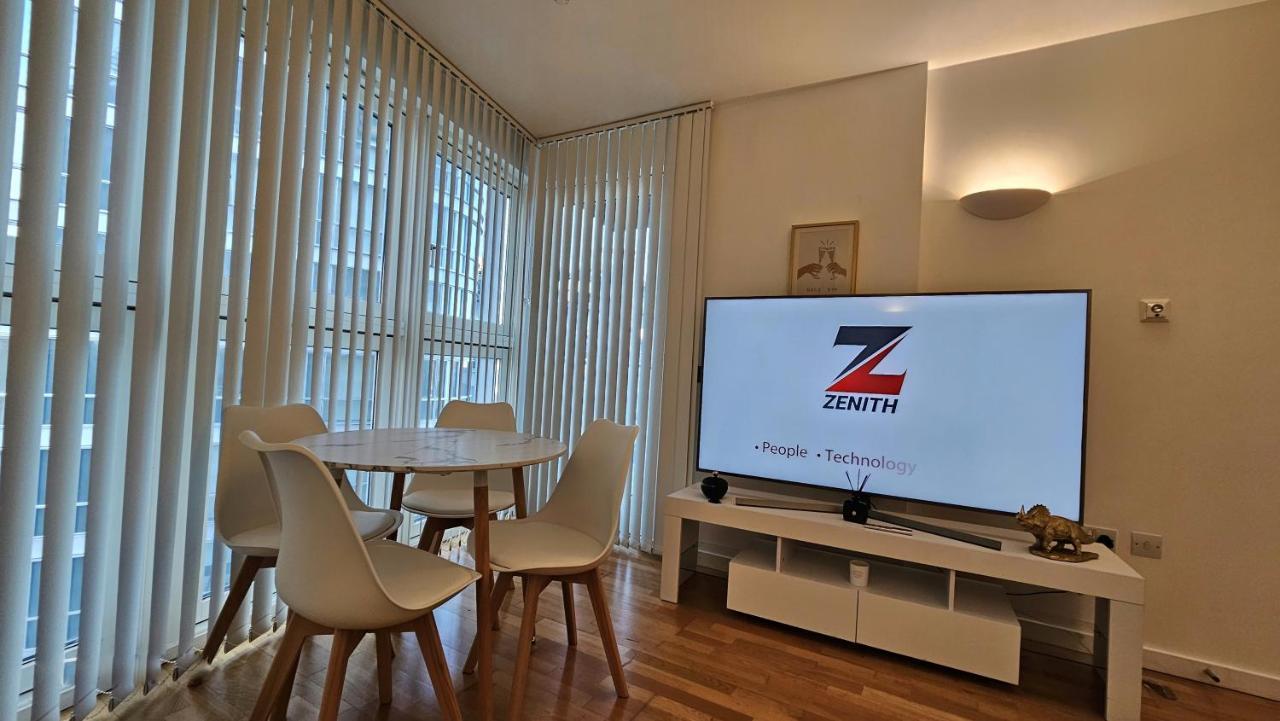 Luxury Apartment In Canary Wharf Londra Dış mekan fotoğraf